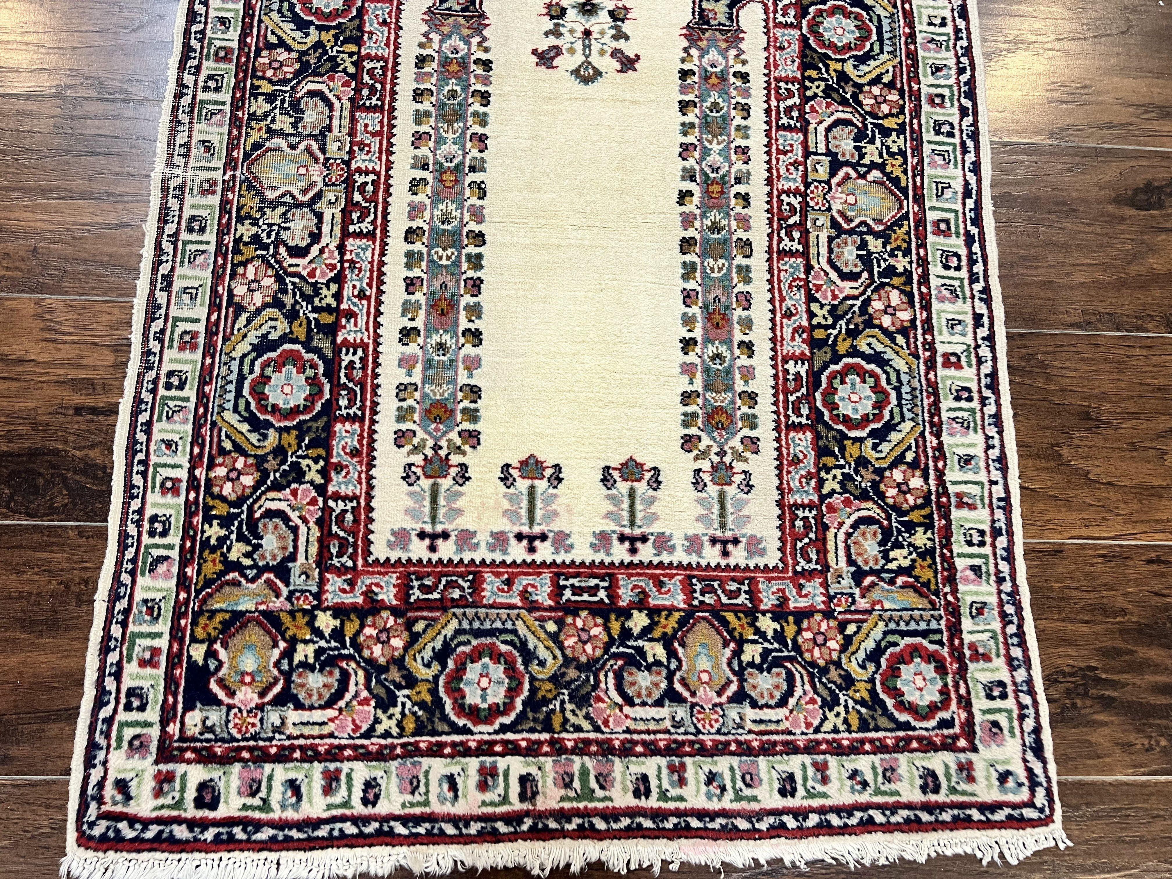 Turkish Prayer Rug 2.5 x 4, Vintage Wool Hand Knotted Carpet, Ivory - Jewel Rugs