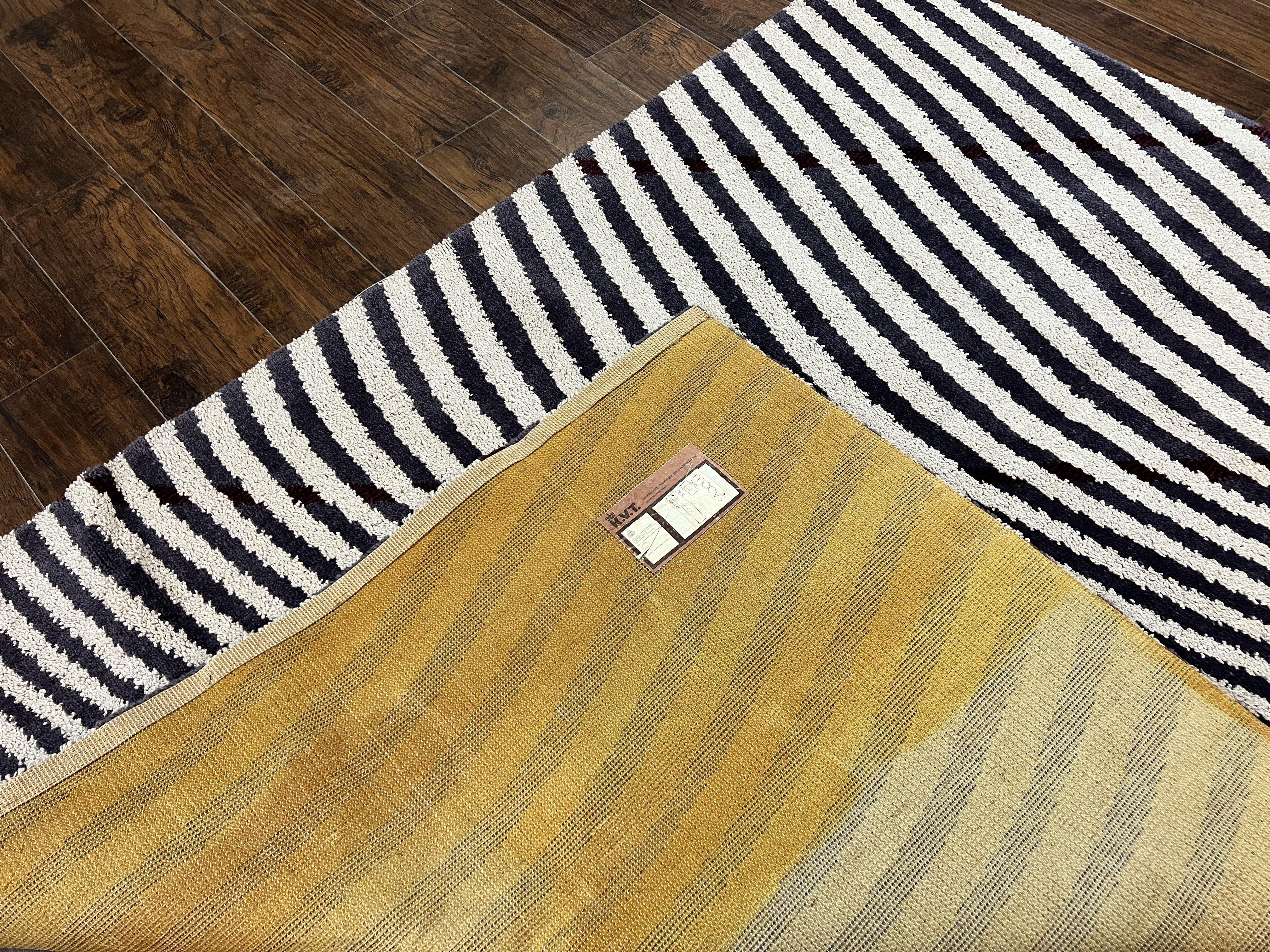 Vintage Zebra Stripes Shag Rug 5.7 x 7.4, Black and White, Retro, Wool - Jewel Rugs