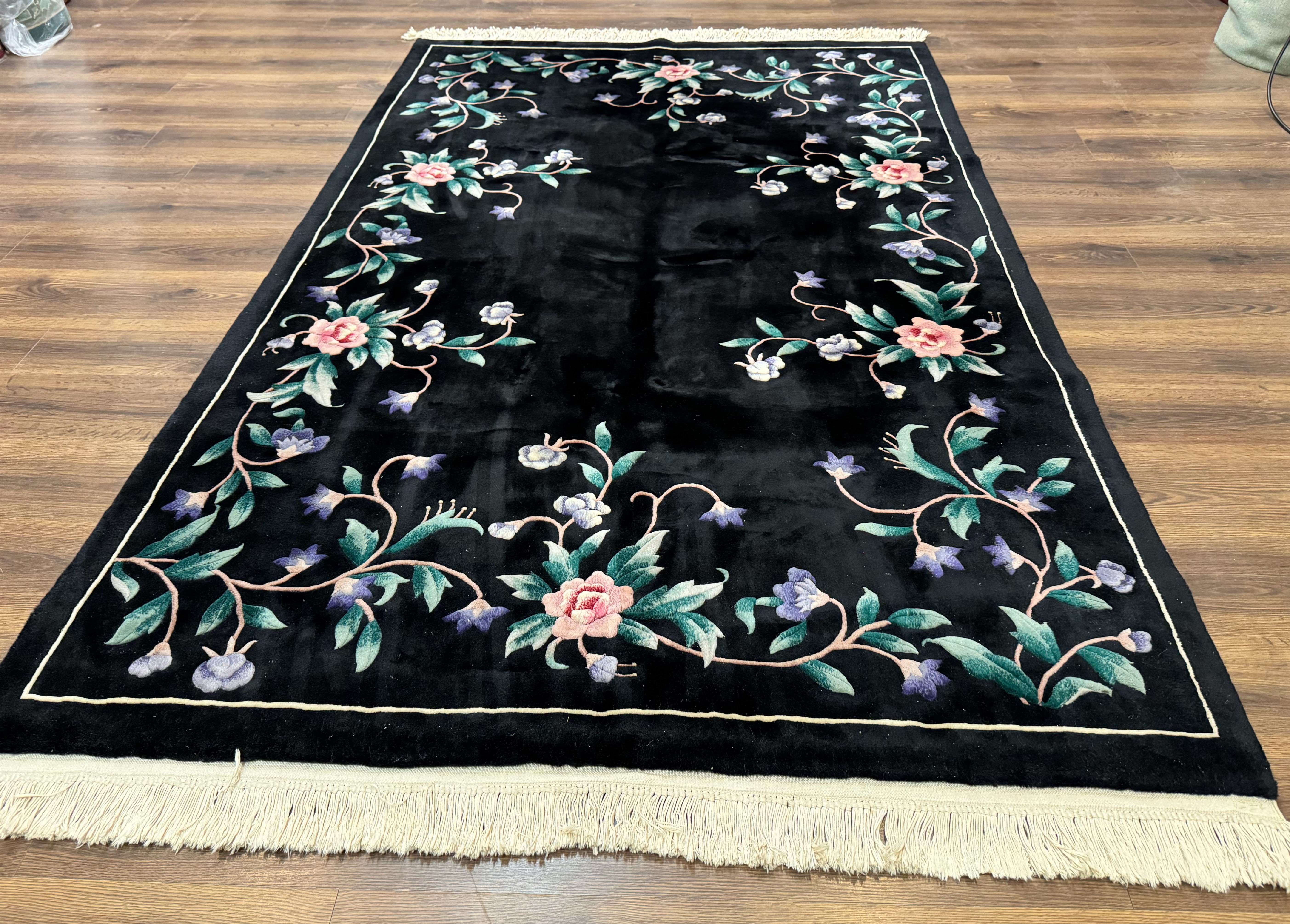 Chinese Wool Rug 6x9, Black, Floral, Minimal Design, 90 Line Carpet, Vintage Art Deco Rug - Jewel Rugs