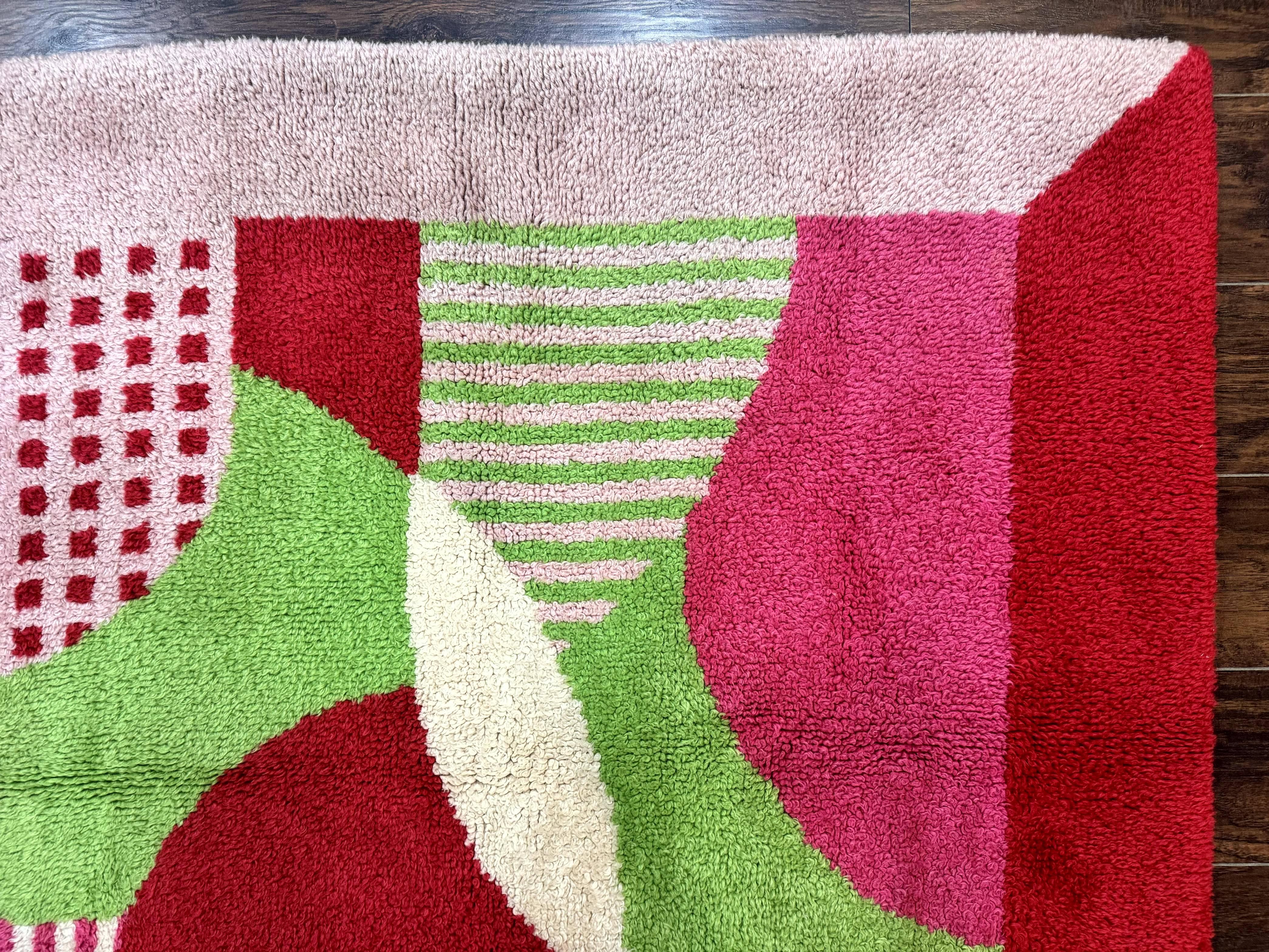 European Shag Rug 4.8 x 4.8, Modern Abstract Design, Green Pink Red, Square Shag Rug, Unique - Jewel Rugs