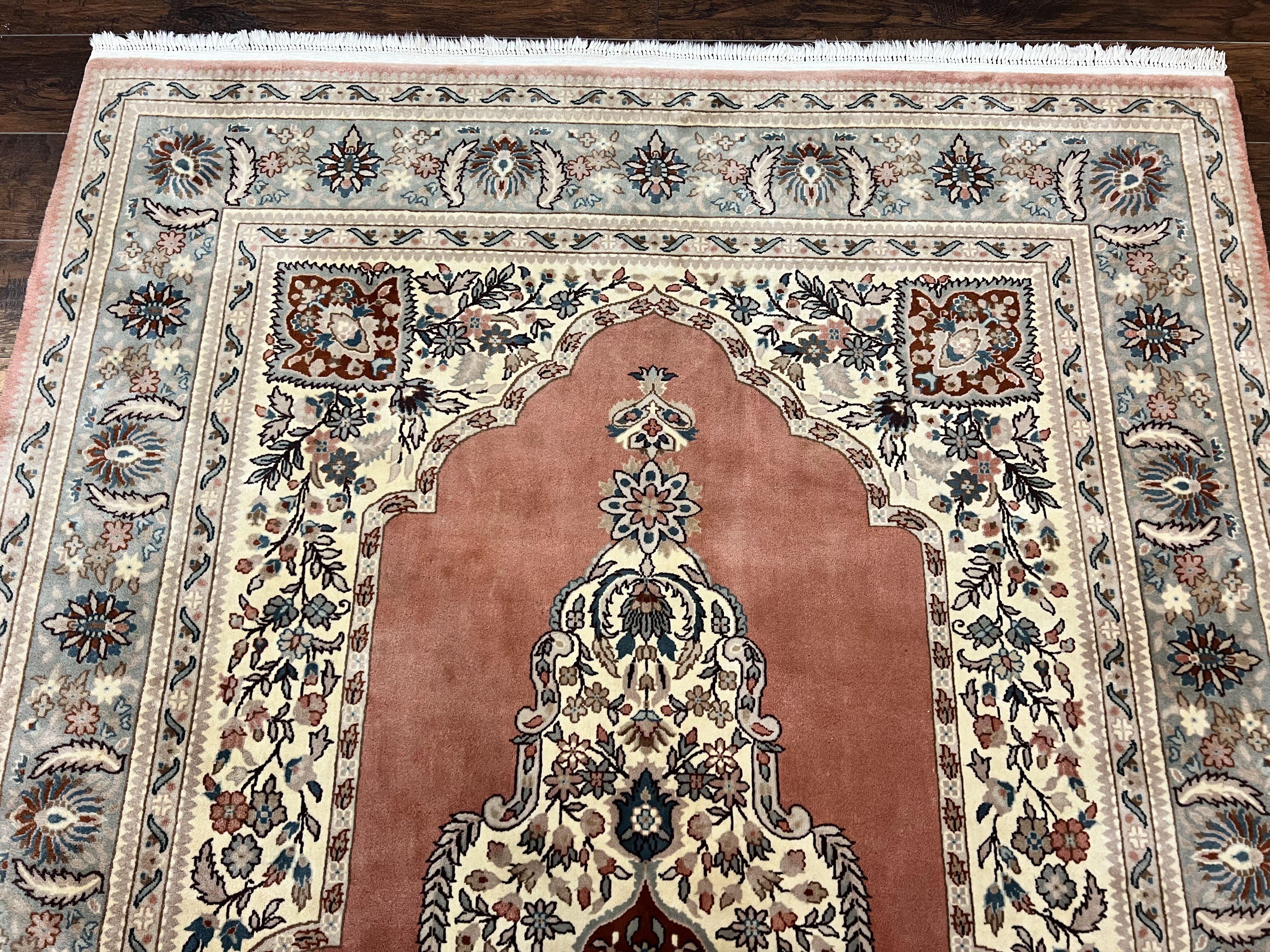 Indo Persian Rug 6x9, Semi Open Field Medallion Rug, Vintage Hand Knotted Wool Oriental Carpet, Traditional Rug, Light Pink, Medium Size - Jewel Rugs