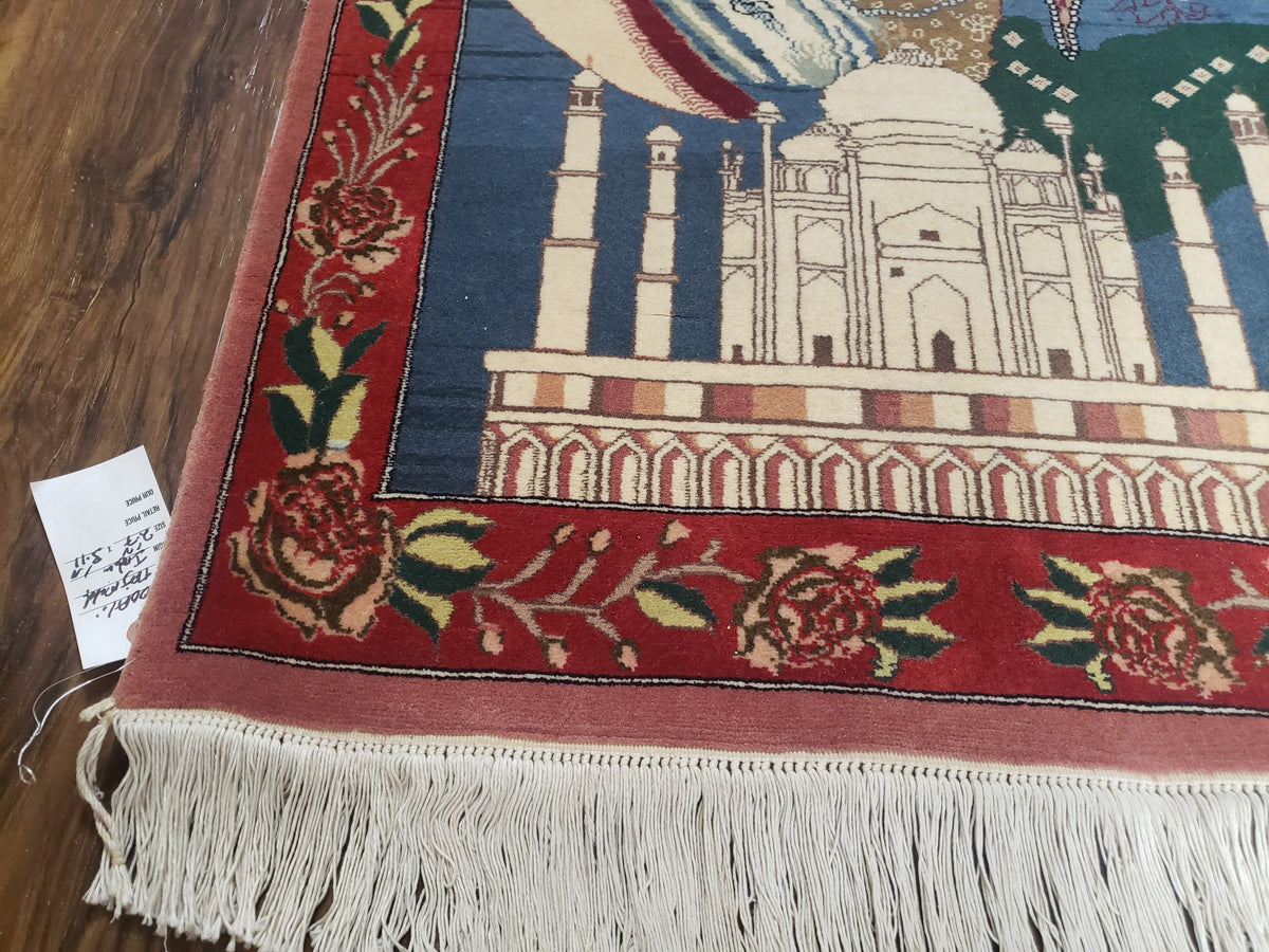 Vintage Small Pictorial Lovers Rug 2.5 x 4, Taj Mahal Indo Persian Rug, Wool Hand-Knotted Indian Rug, King & Queen, Layla and Majnun