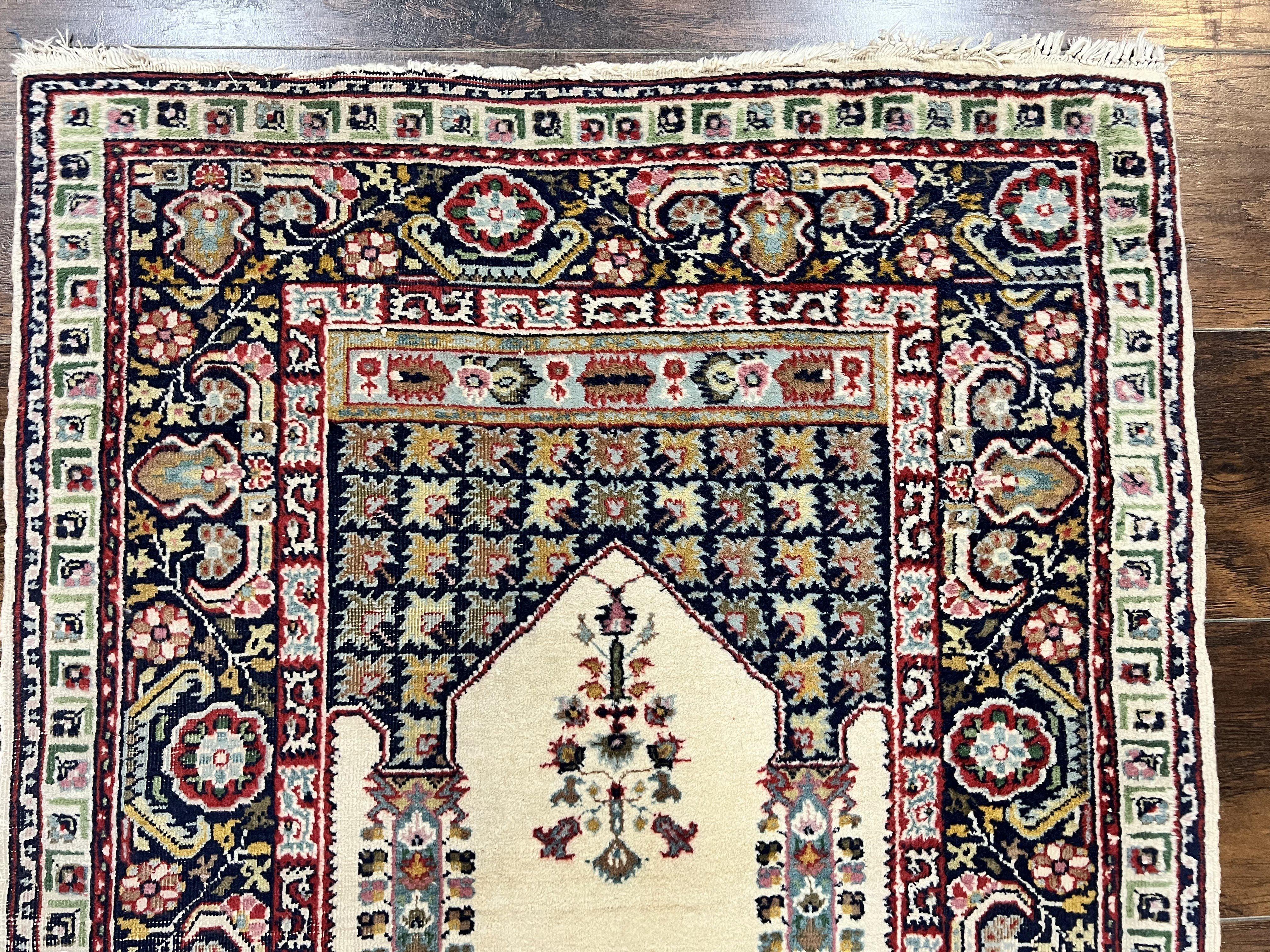Turkish Prayer Rug 2.5 x 4, Vintage Wool Hand Knotted Carpet, Ivory - Jewel Rugs