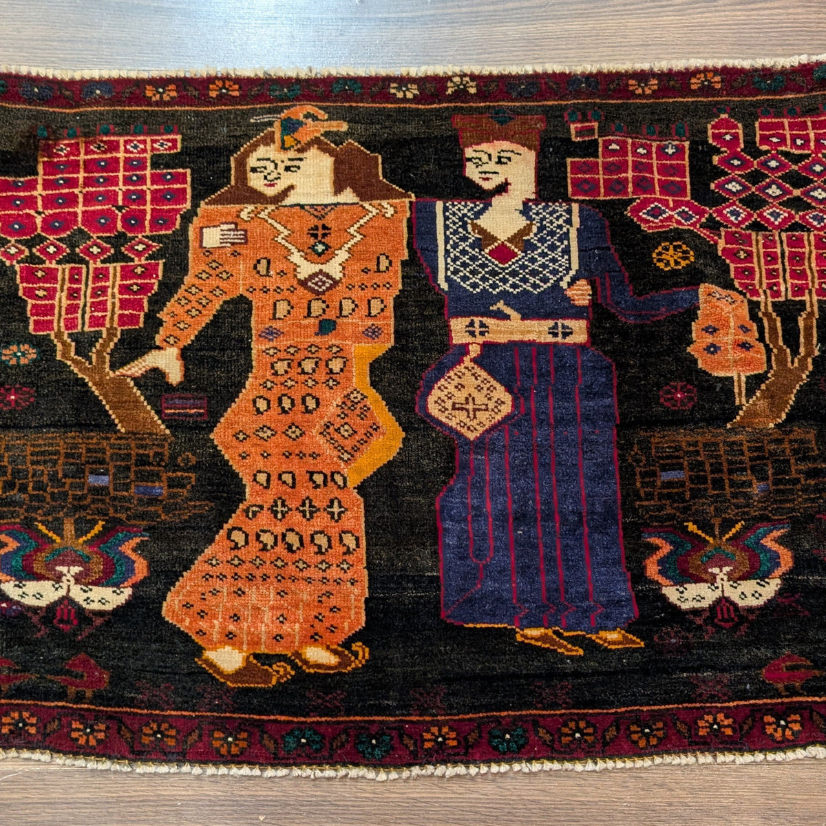 Small Persian Tribal Pictorial Rug 2x3, Couple and Bouquet of Flowers ...