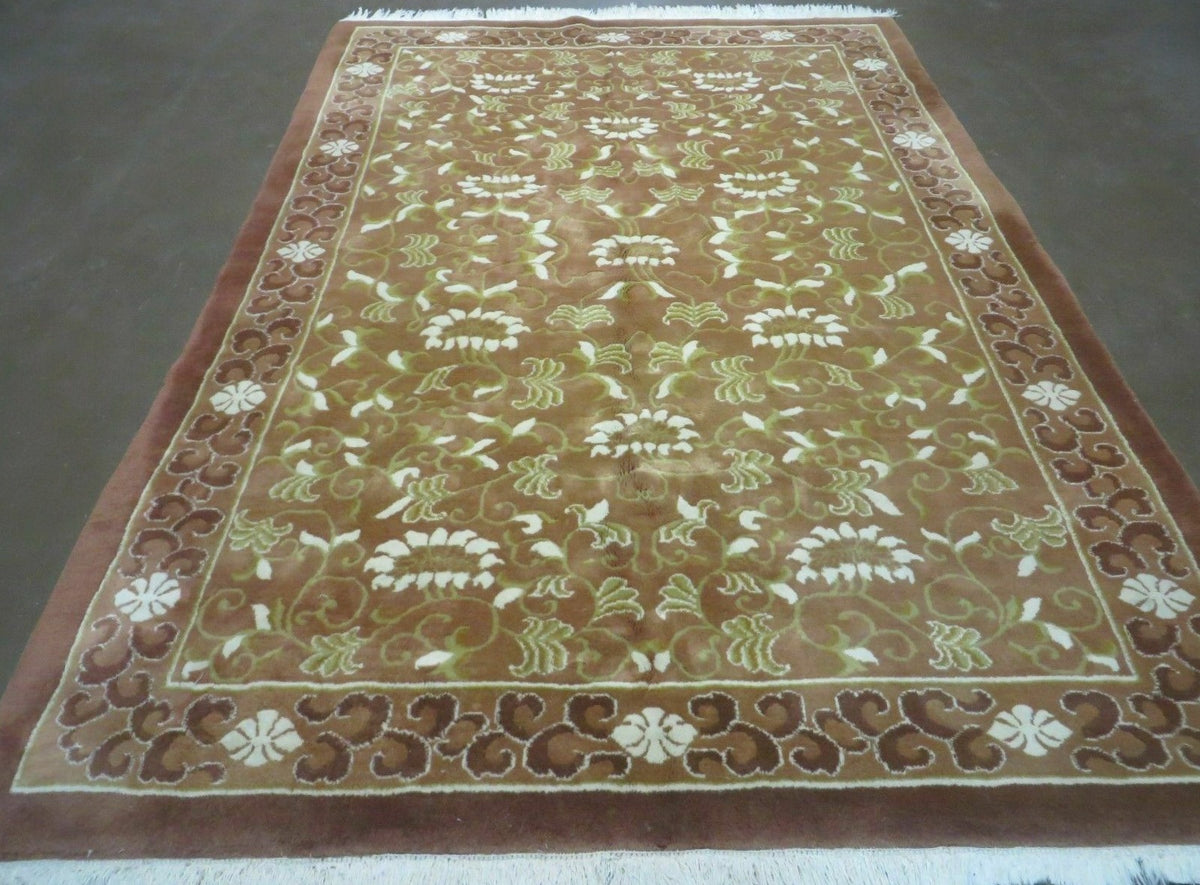 Chinese Wool Rug 6x9, Floral China 6' 1" x 8' 9" in Light Brown and Cream, Green - 2604J015