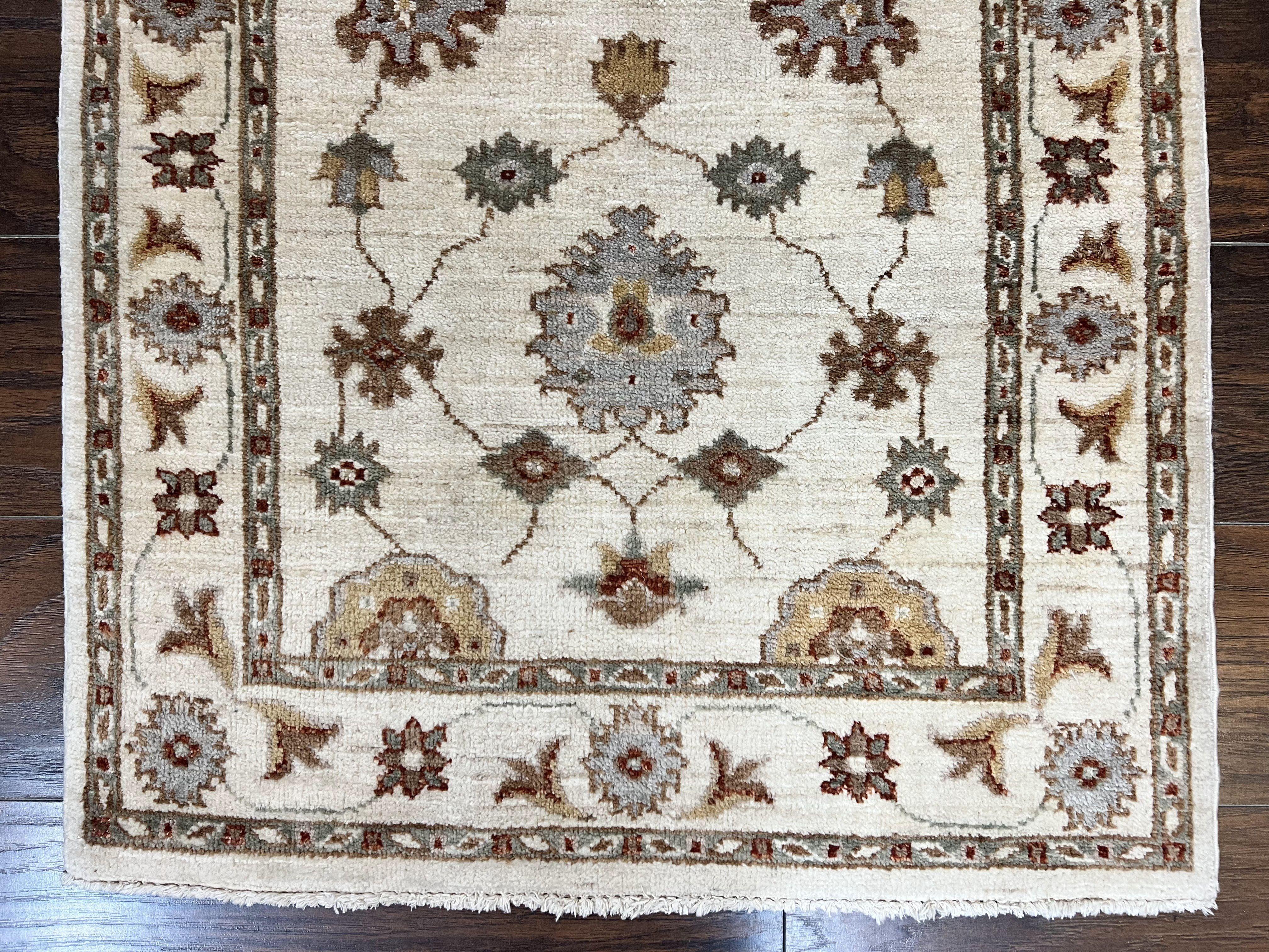 Peshawar Runner 2.7 x 10, Beige Floral Hand Knotted Vintage Wool Oriental Runner, Hallway Rug, Farmhouse Rug, Neutral Colors - Jewel Rugs