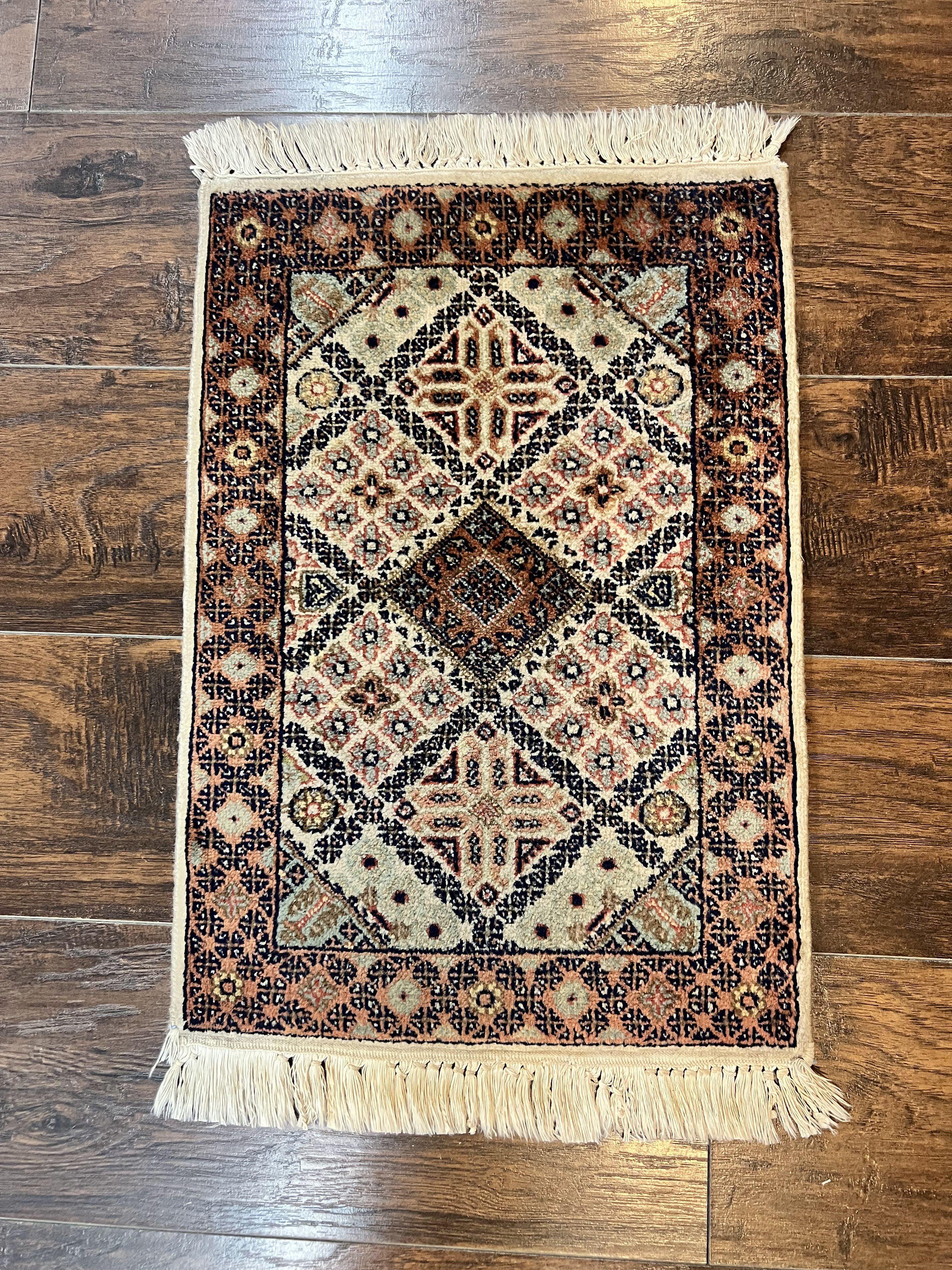 Small Indo Persian Rug 1.5 x 2, Hand Knotted Oriental Carpet, Wool Vintage Handmade, Cream Multicolor, Panel Design - Jewel Rugs