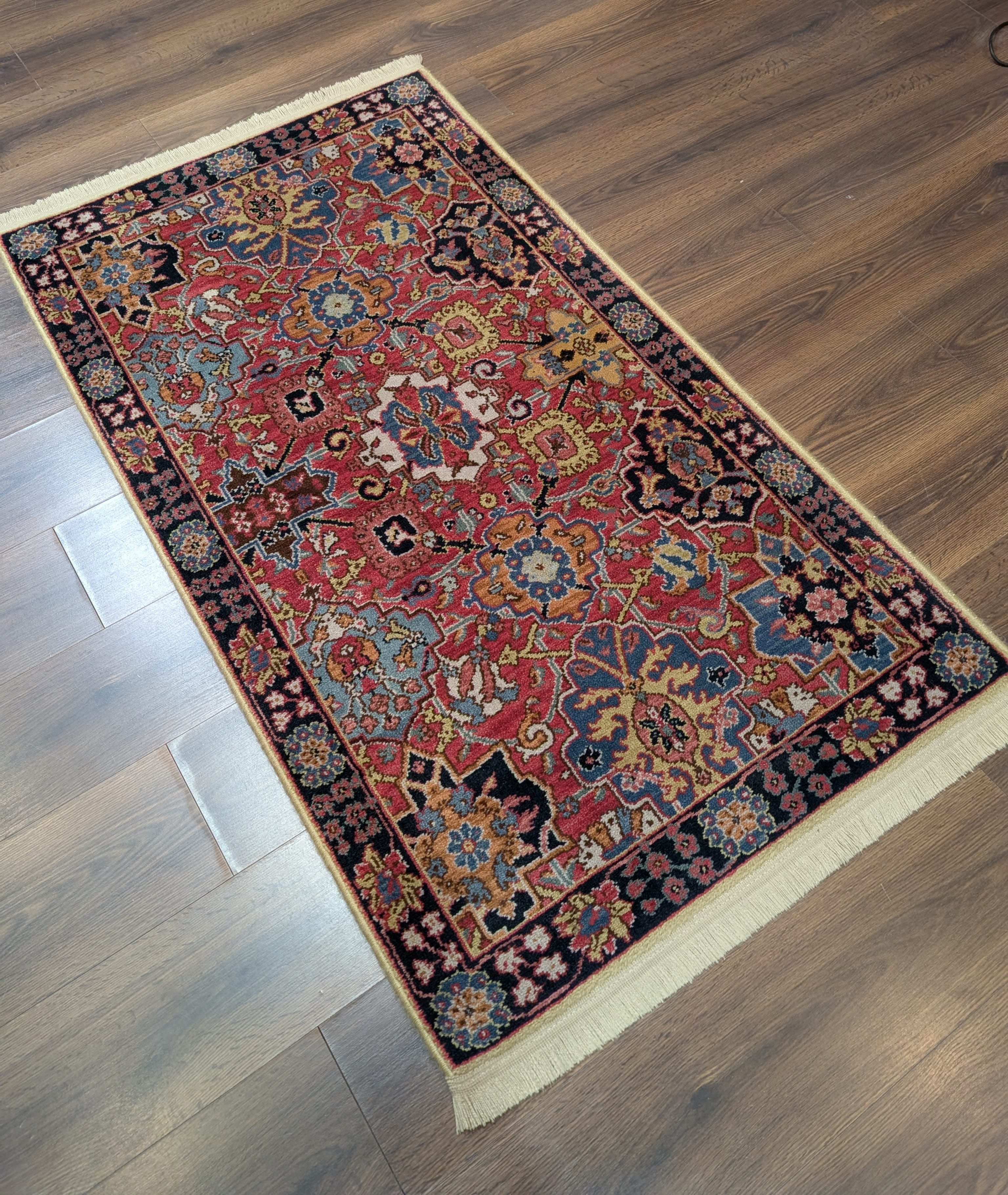 3x5 Karastan Rug, Williamsburg Kirman Vase #557, Vintage Discontinued Wool Carpet - Jewel Rugs