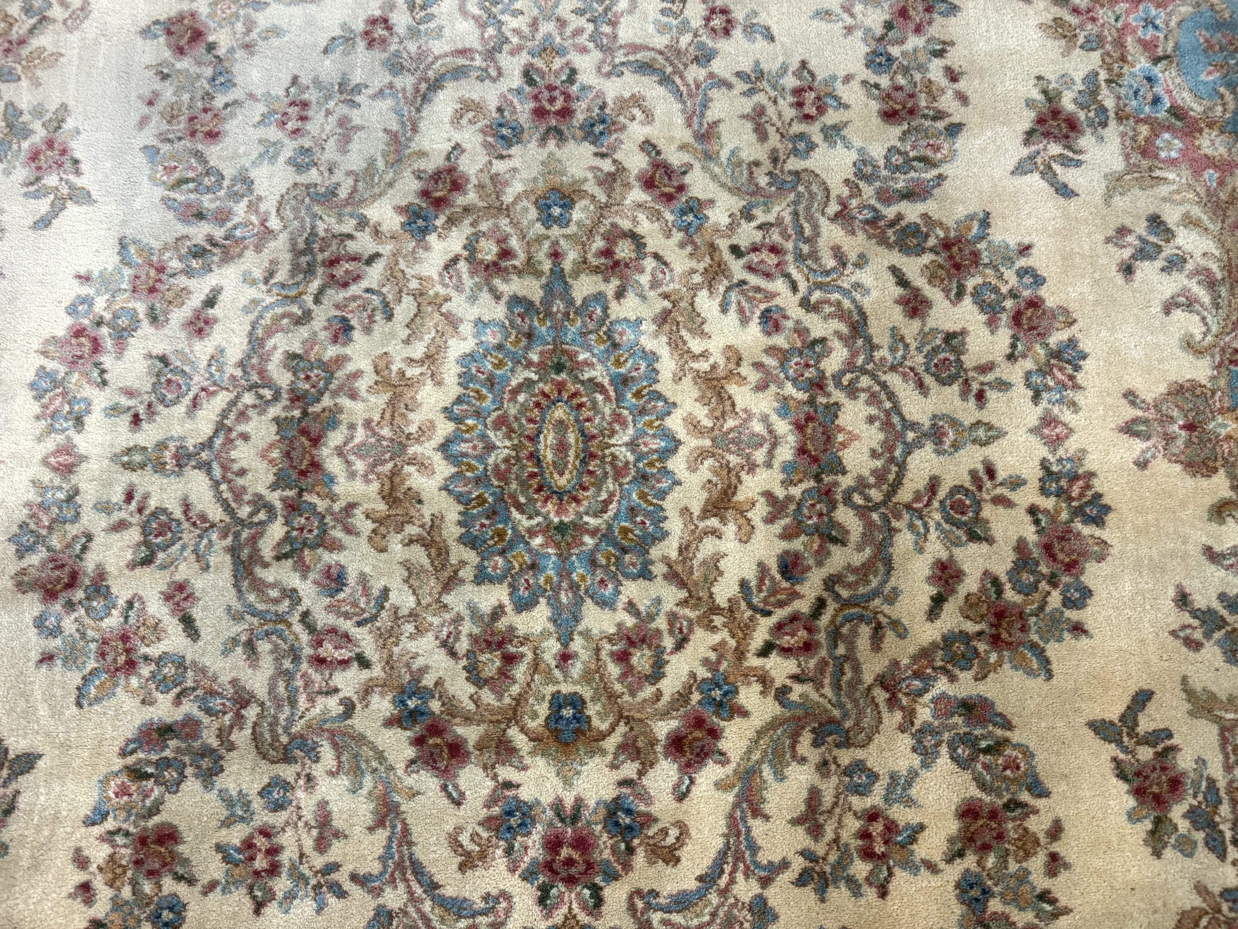 Karastan Rug 8.8 x 12, Ivory Medallion Kirman #700/711, Wool Pile, Vintage - Jewel Rugs