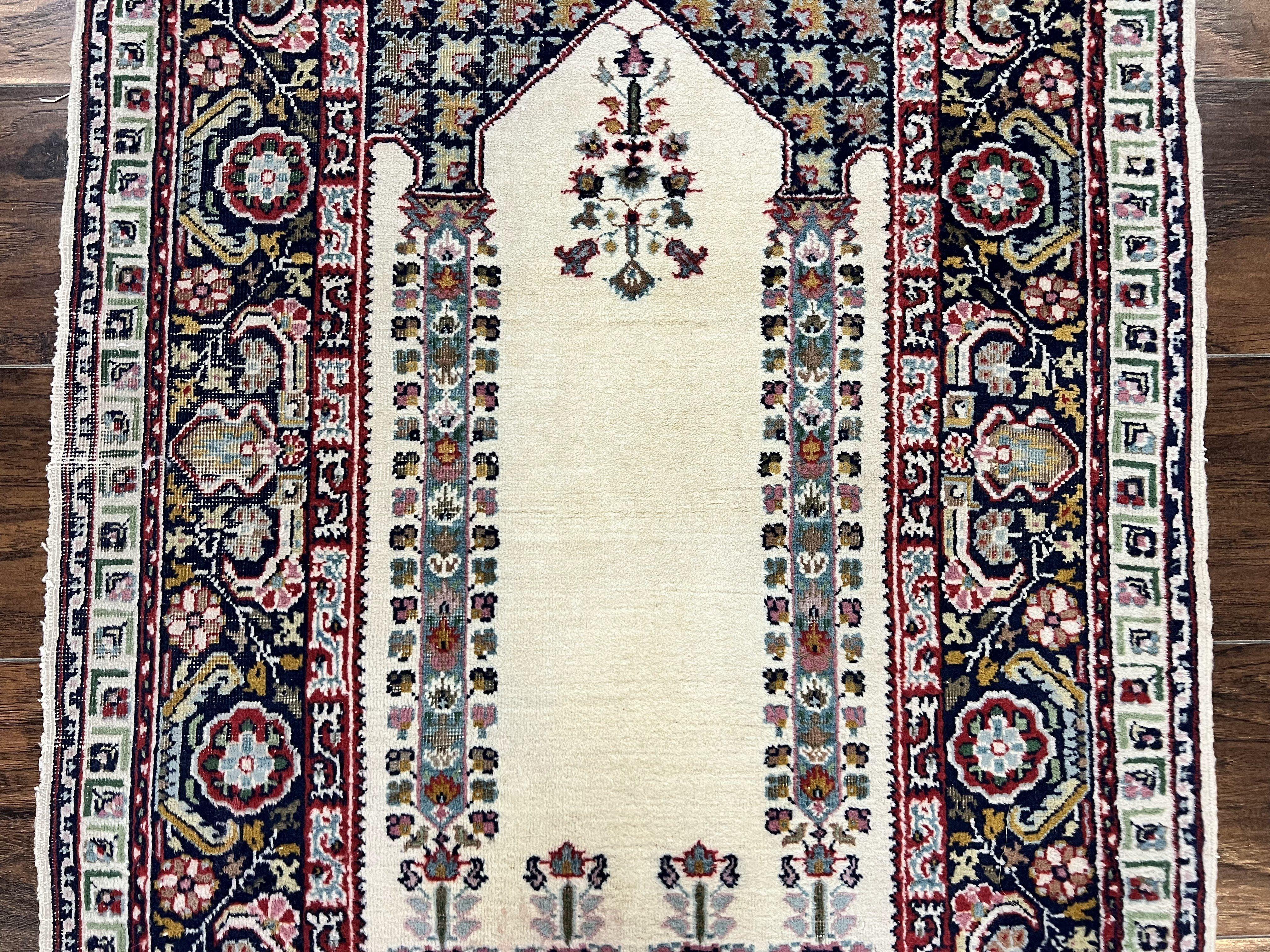 Turkish Prayer Rug 2.5 x 4, Vintage Wool Hand Knotted Carpet, Ivory - Jewel Rugs