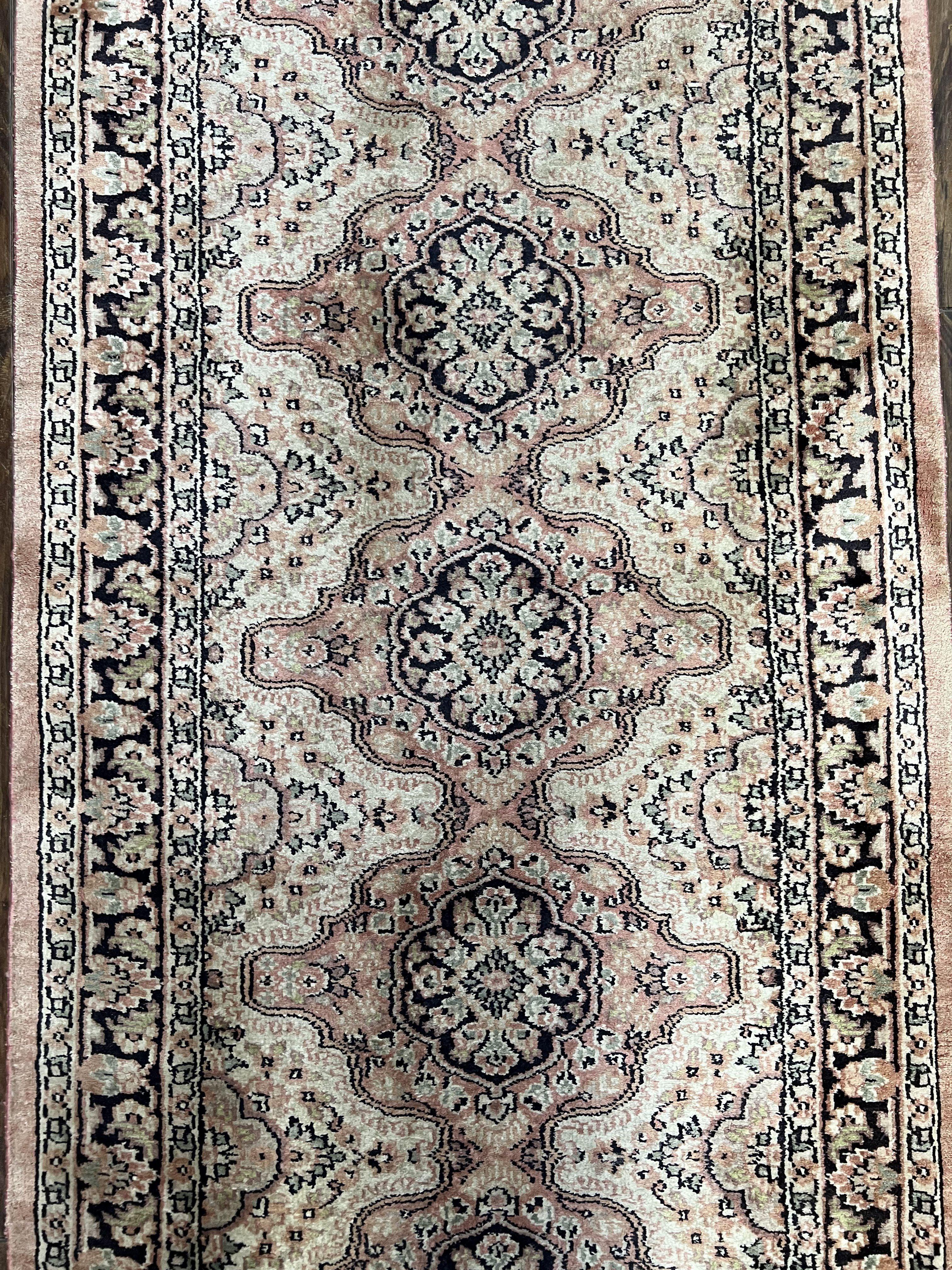 Silk Kashmiri Runner 2.7 x 10 ft Vintage Rug, Ivory Pastel Pink, Hand-Knotted Vintage Runner, Hallway Carpet, Indian Rug Medallion Runner - Jewel Rugs