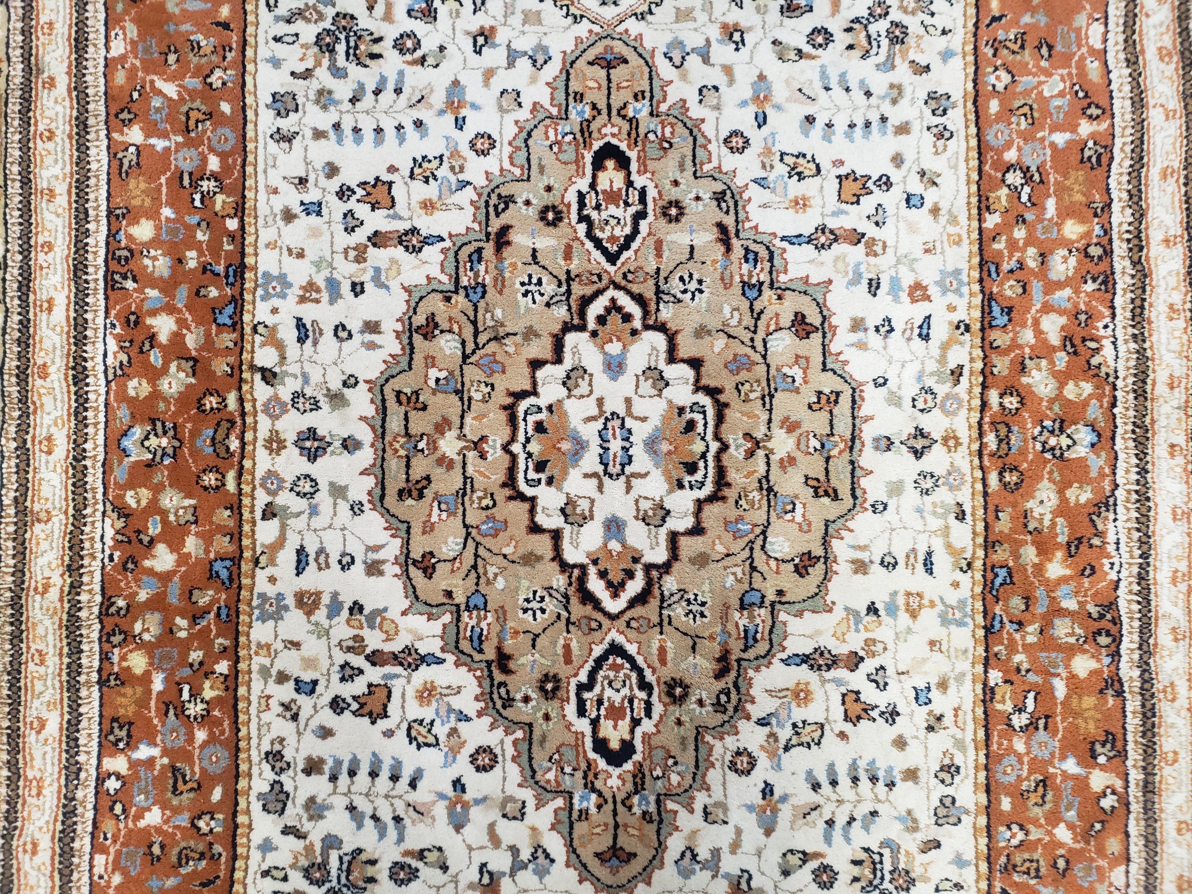 6x9 Vintage Indo-Persian Area Rug, Wool Hand-Knotted Carpet, Ivory & Squash Orange, Floral Medallion Tribal Rug, Indian Carpet, Decorative - Jewel Rugs