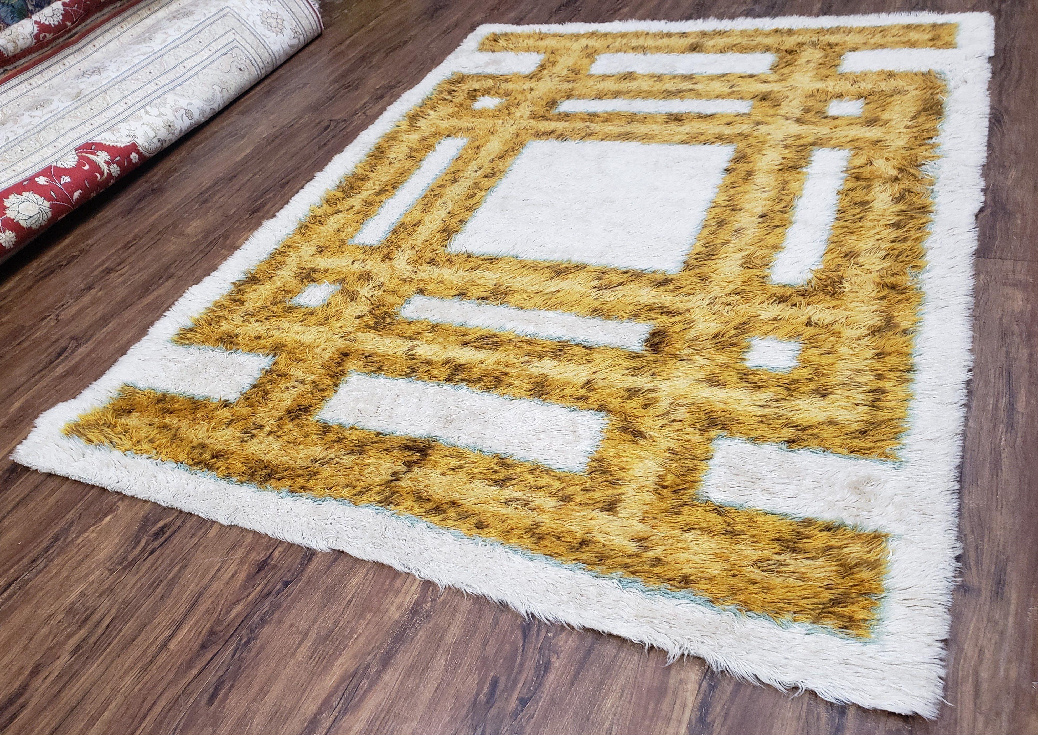 Mid-Century Danish Shag Rug 4.9 x 6.4, Ivory & Gold Vintage Shag Rug, Modern Carpet, Soft Wool High Pile Rug, 1960s Rya Style Contempory Rug - Jewel Rugs