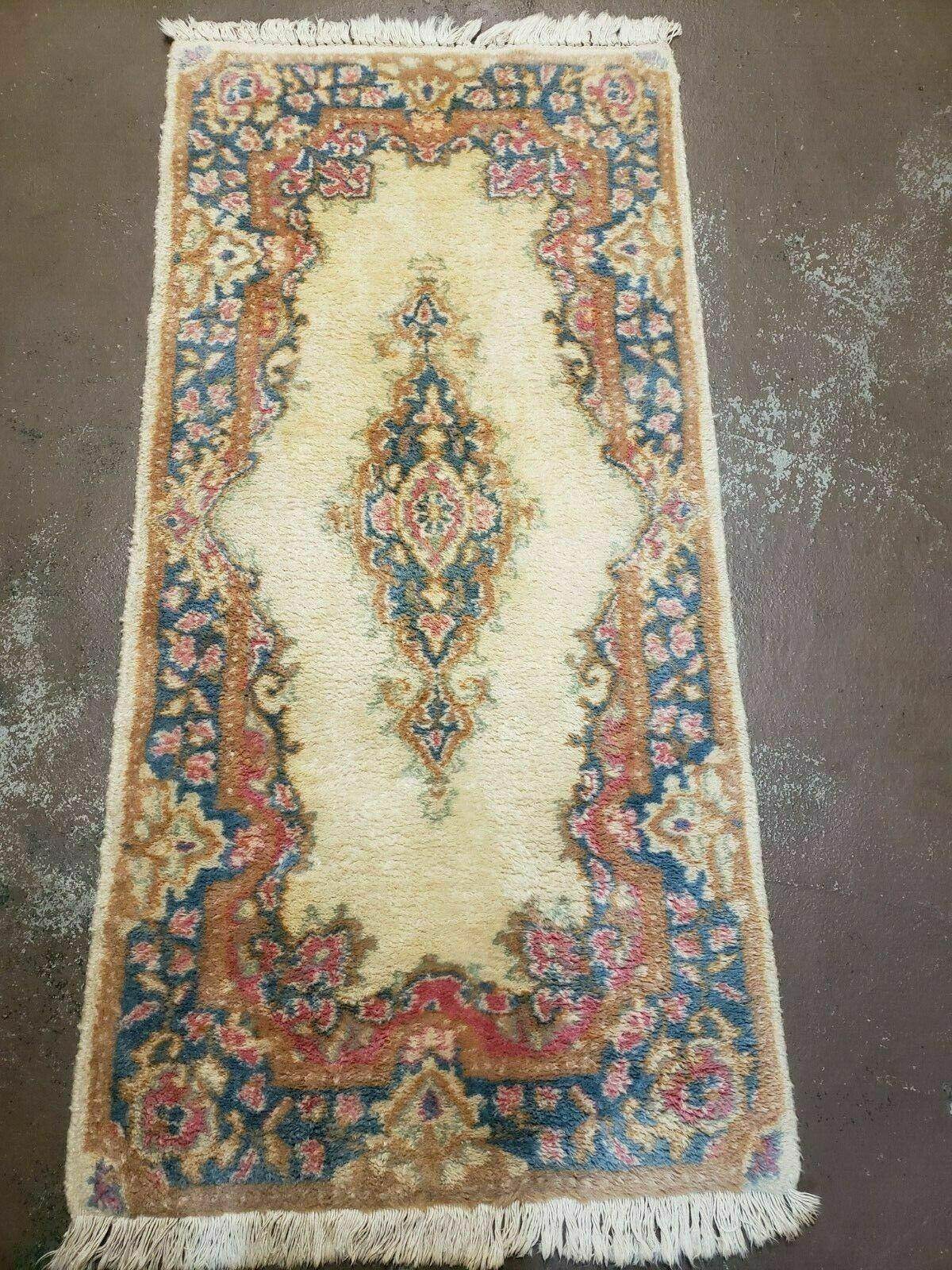 2' X 4' Vintage Floral Oriental Wool Rug Medallion Open Field Ivory Beige Nice - Jewel Rugs