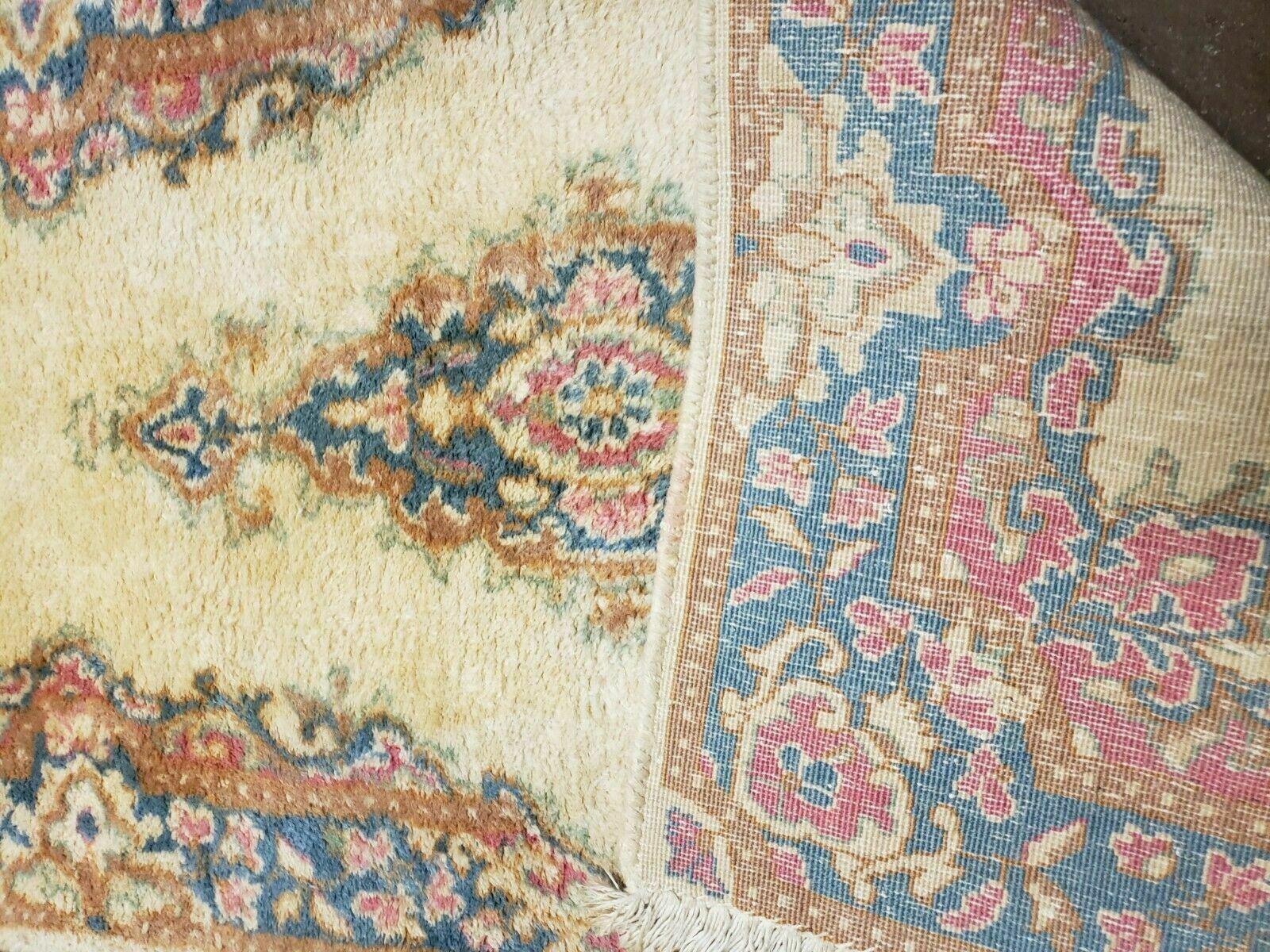 2' X 4' Vintage Floral Oriental Wool Rug Medallion Open Field Ivory Beige Nice - Jewel Rugs