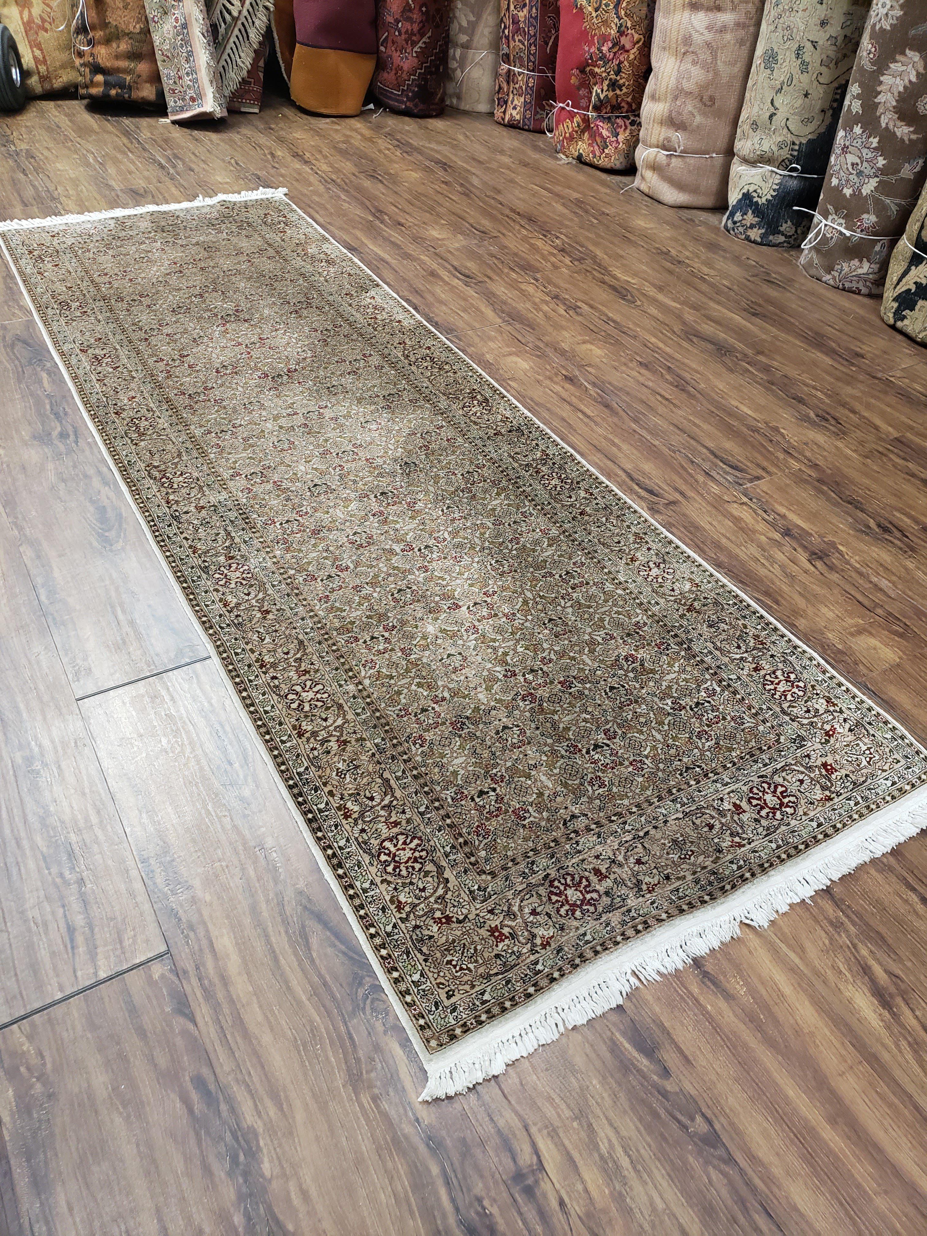 Indian Silk Runner Rug 2'6" x 7' 10", Indo Kashmiri Fine Oriental Runner, Hallway Carpet, Vintage Traditional Oriental Runner 8ft Long - Jewel Rugs