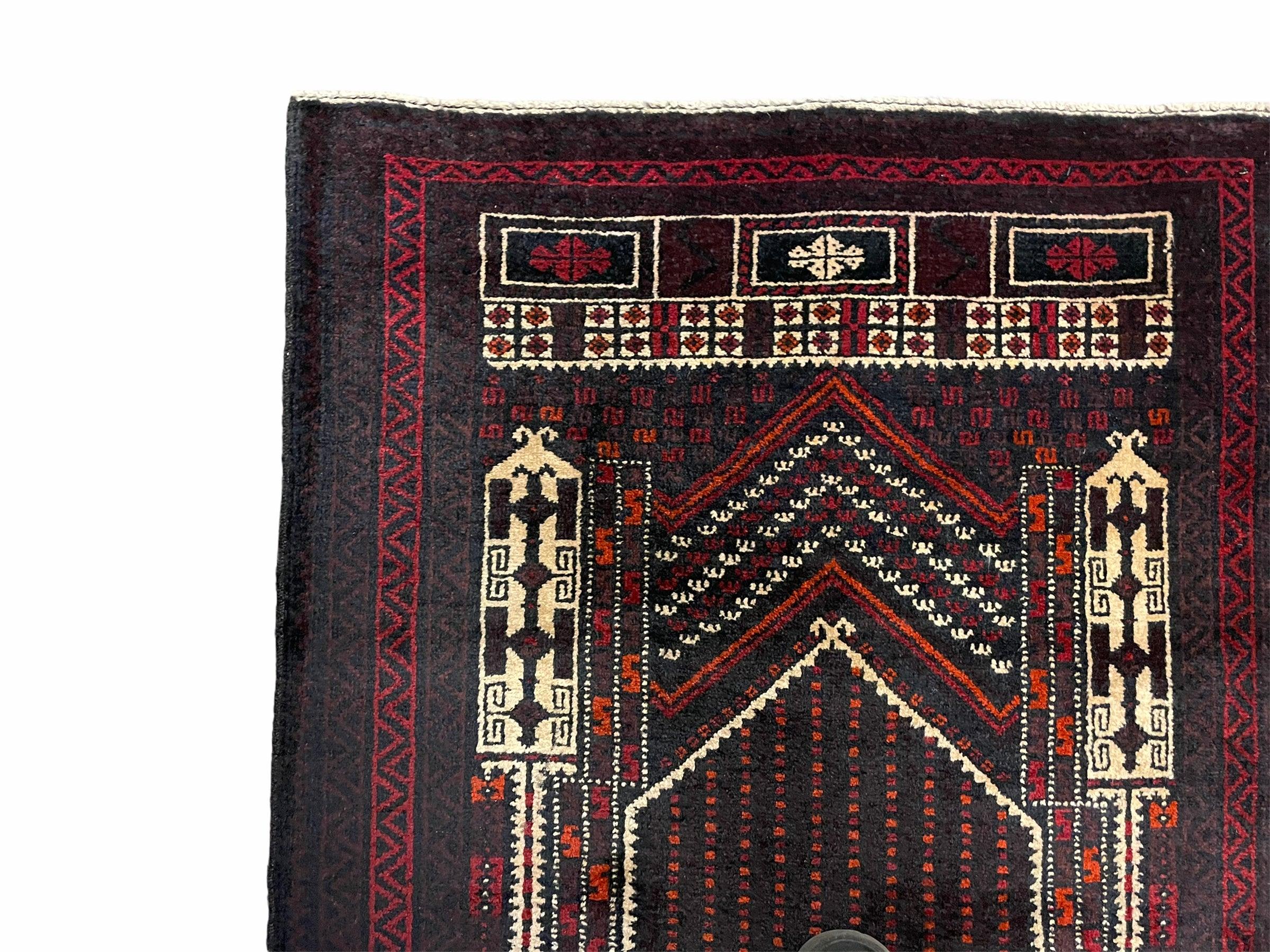 2' 9" X 4' 5" Vintage Handmade Pakistan Tribal Balouch Prayer Rug 3x5 Rug 5x3 - Jewel Rugs