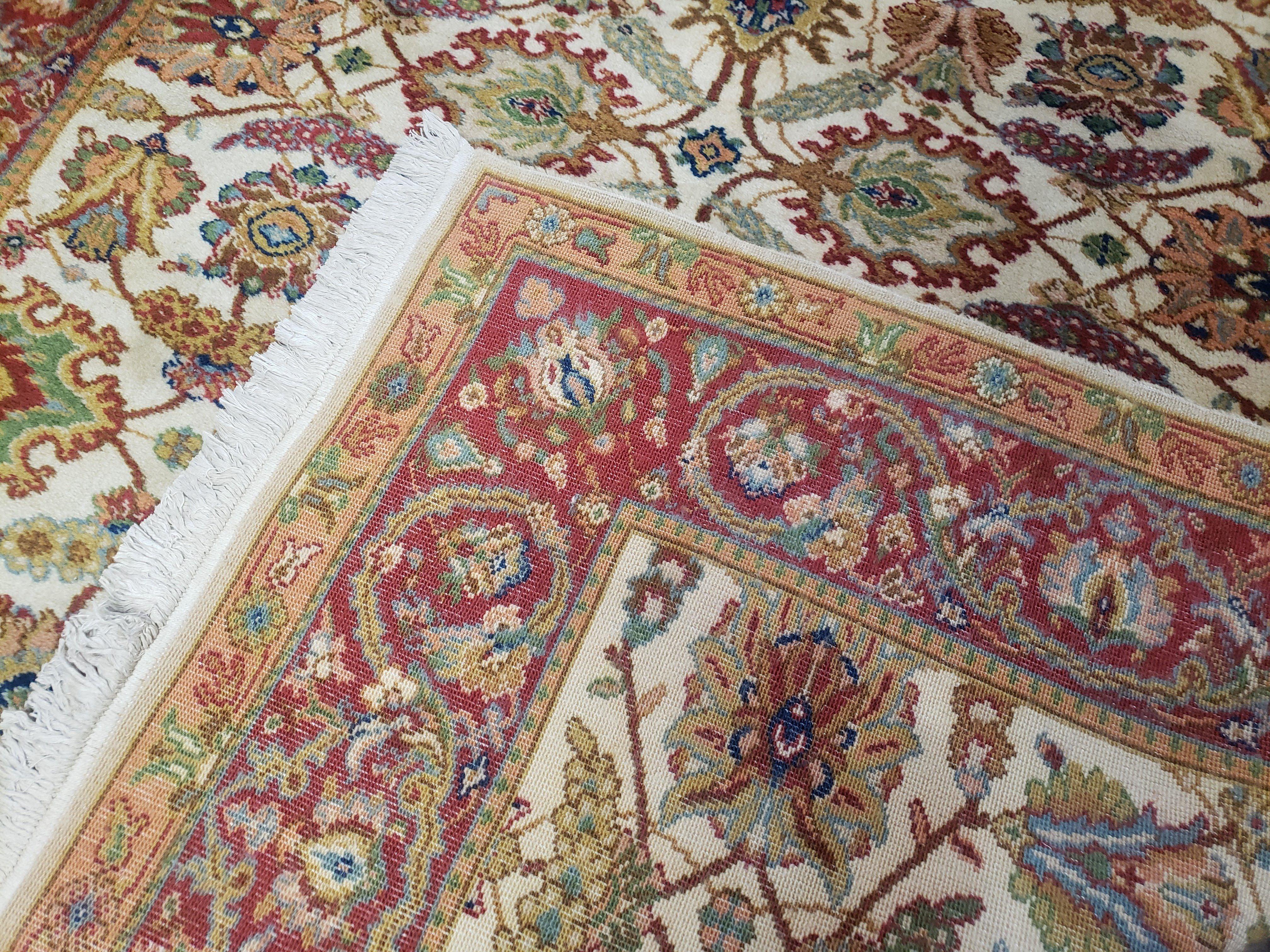 Karastan Rug English Manor Stratford #2120, Discontinued Karastan Carpet 5'2" x 7' 8", Cream & Red Vintage Karastan Wool Traditional Rugs - Jewel Rugs