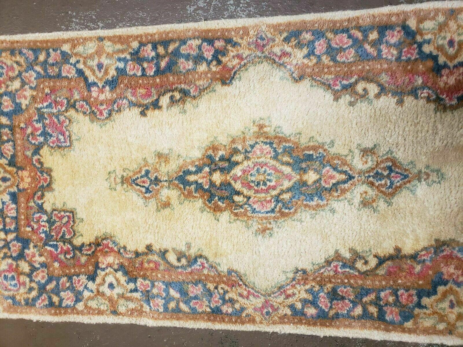 2' X 4' Vintage Floral Oriental Wool Rug Medallion Open Field Ivory Beige Nice - Jewel Rugs