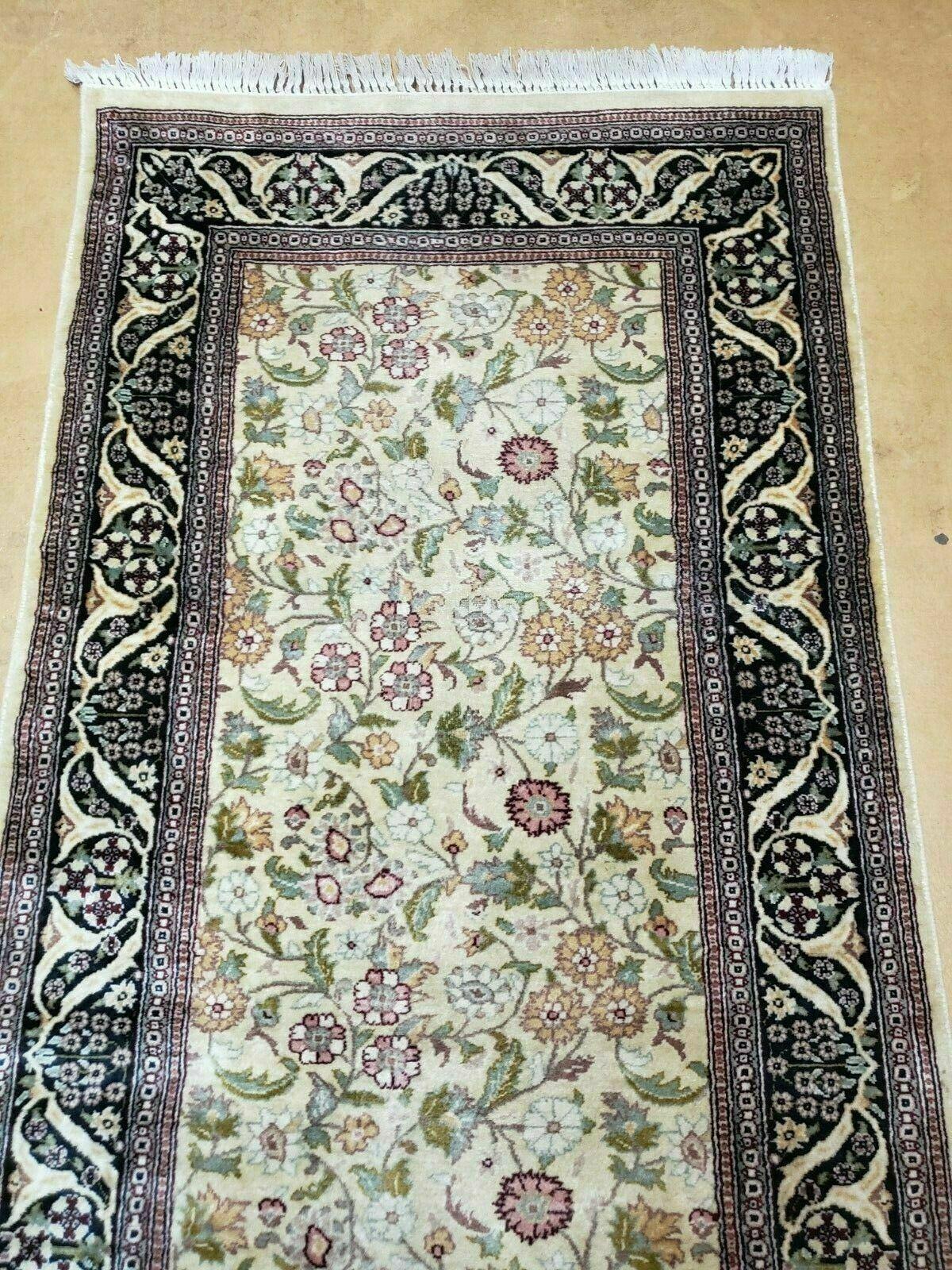 2' 8" X 8' Vintage Handmade Fine Indian Agra Wool Rug Runner Nice - Jewel Rugs