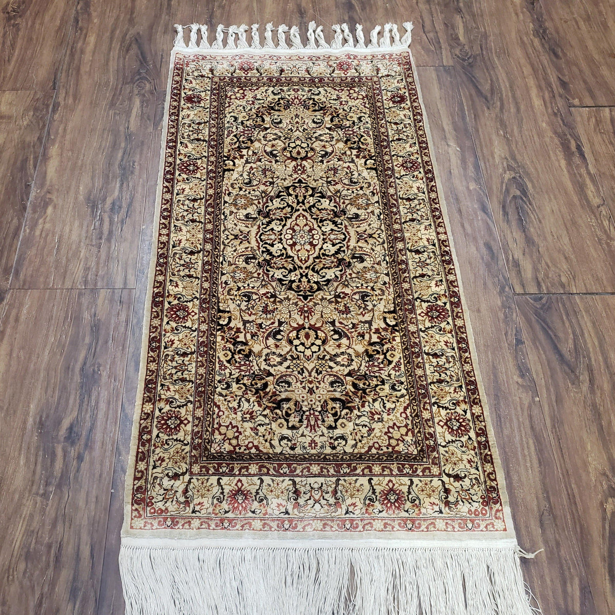 Silk Oriental Rug 1' 7
