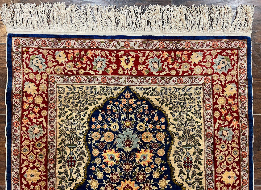 2'4 x 3'5 Turkish Oriental Rug - Full Pile - Wool and Silk - Hand Made