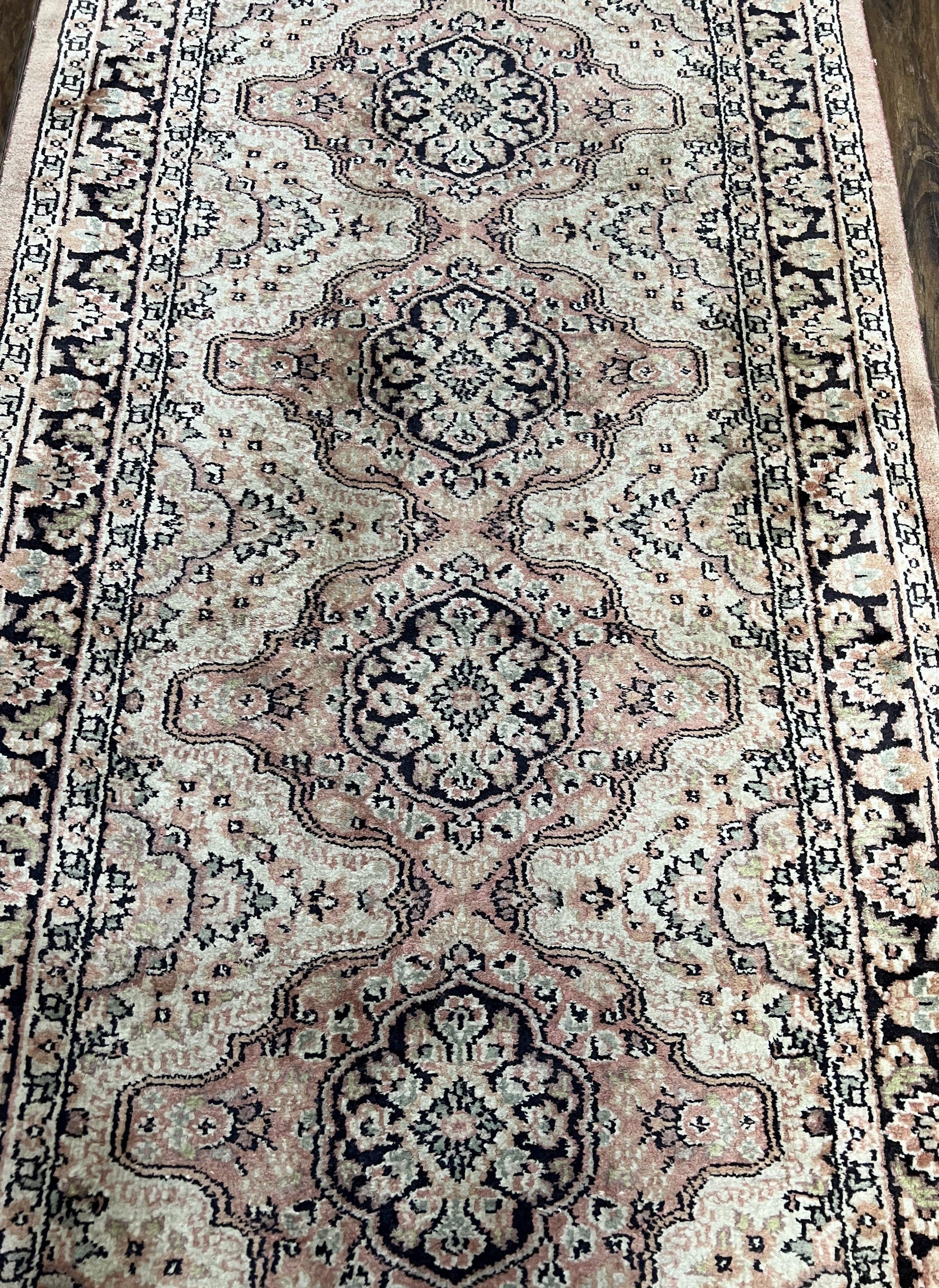 Silk Kashmiri Runner 2.7 x 10 ft Vintage Rug, Ivory Pastel Pink, Hand-Knotted Vintage Runner, Hallway Carpet, Indian Rug Medallion Runner - Jewel Rugs