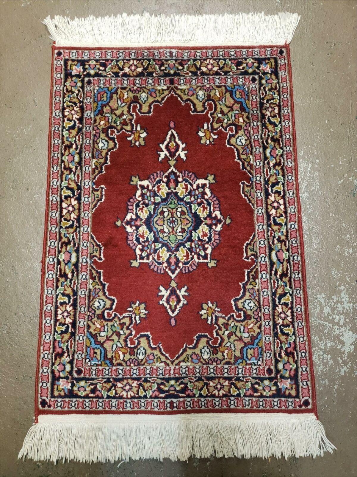 1' 6" X 2' 2" Vintage Handmade Indian Wool Rug Nice - Jewel Rugs